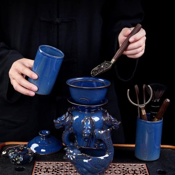 Exquisite Chinese Vintage Blue Majestic Five Dragon Head Kungfu Tea Sets Lazy Semi-Automatic