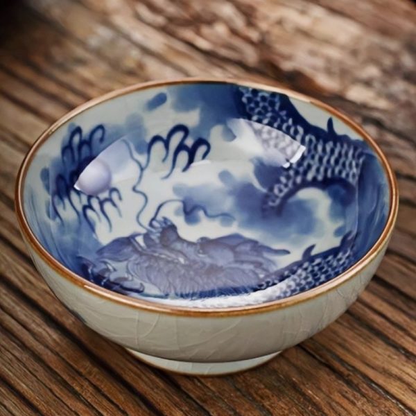 Antique Blue and White Porcelain Hand-Painted Crackle Ceramic Dragon Tea Cup