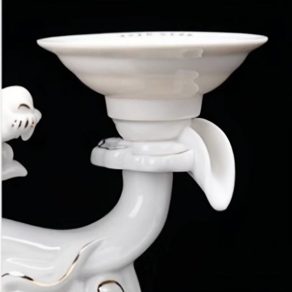 Graceful Vintage White Lazy Semi-Automatic Chinese Gilded Sculptural Dragon Porcelain Tea Cup Set